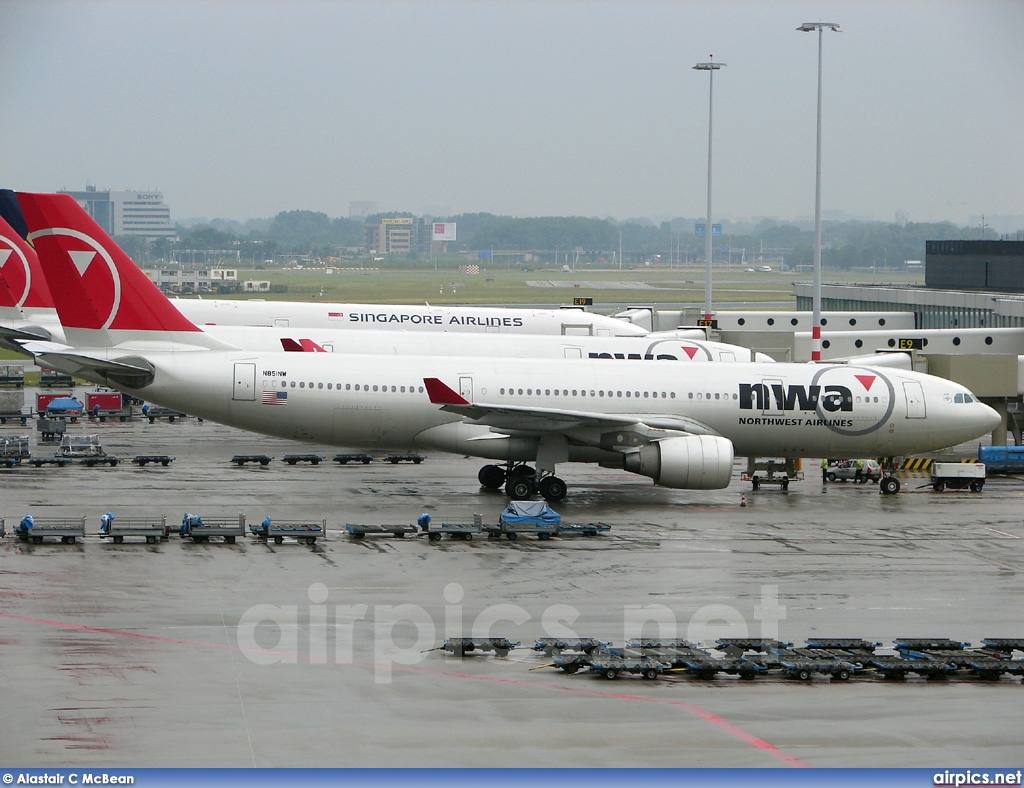 N851NW, Airbus A330-200, Northwest Airlines
