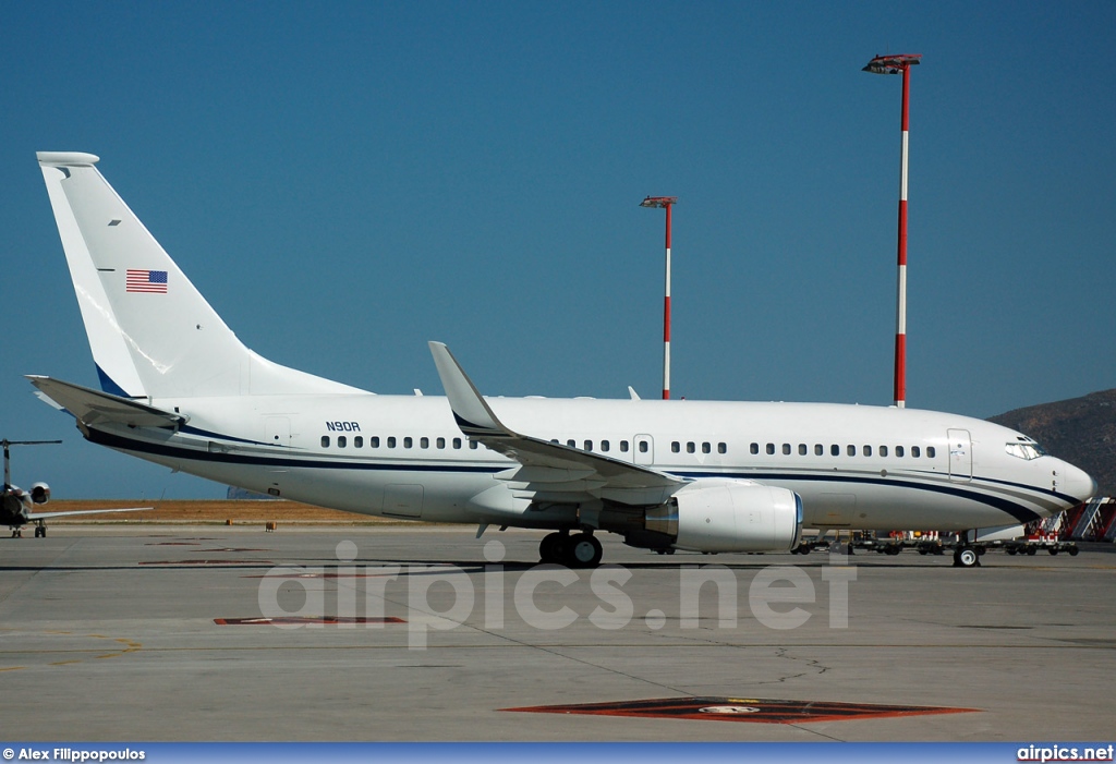 N90R, Boeing 737-700/BBJ, Private