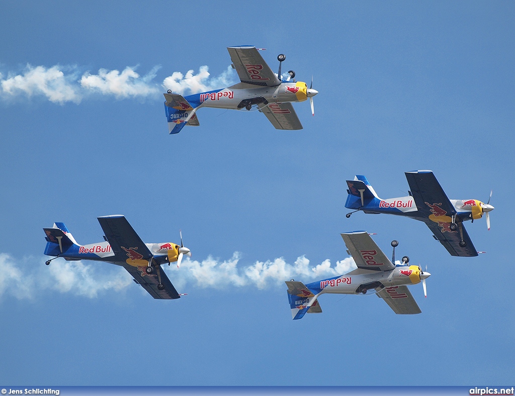 OK-XRB, Zlin Z-50LX, Flying Bulls