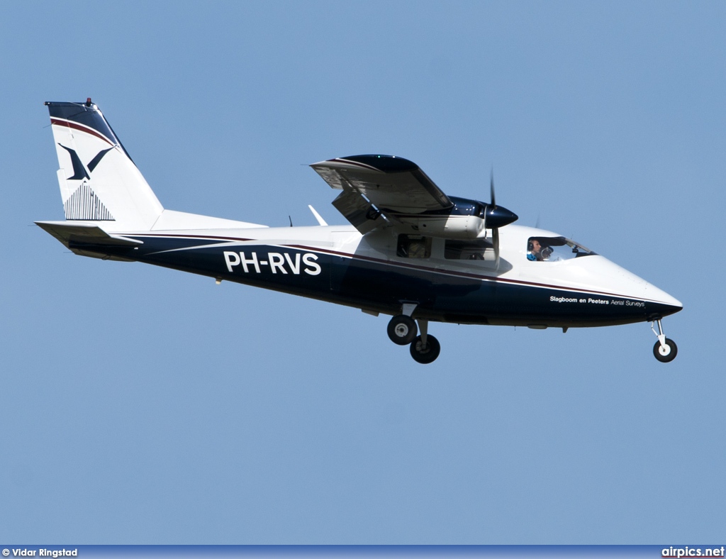 PH-RVS, Partenavia P-68-B Victor, Slagboom en Peeters Aerial Surveys
