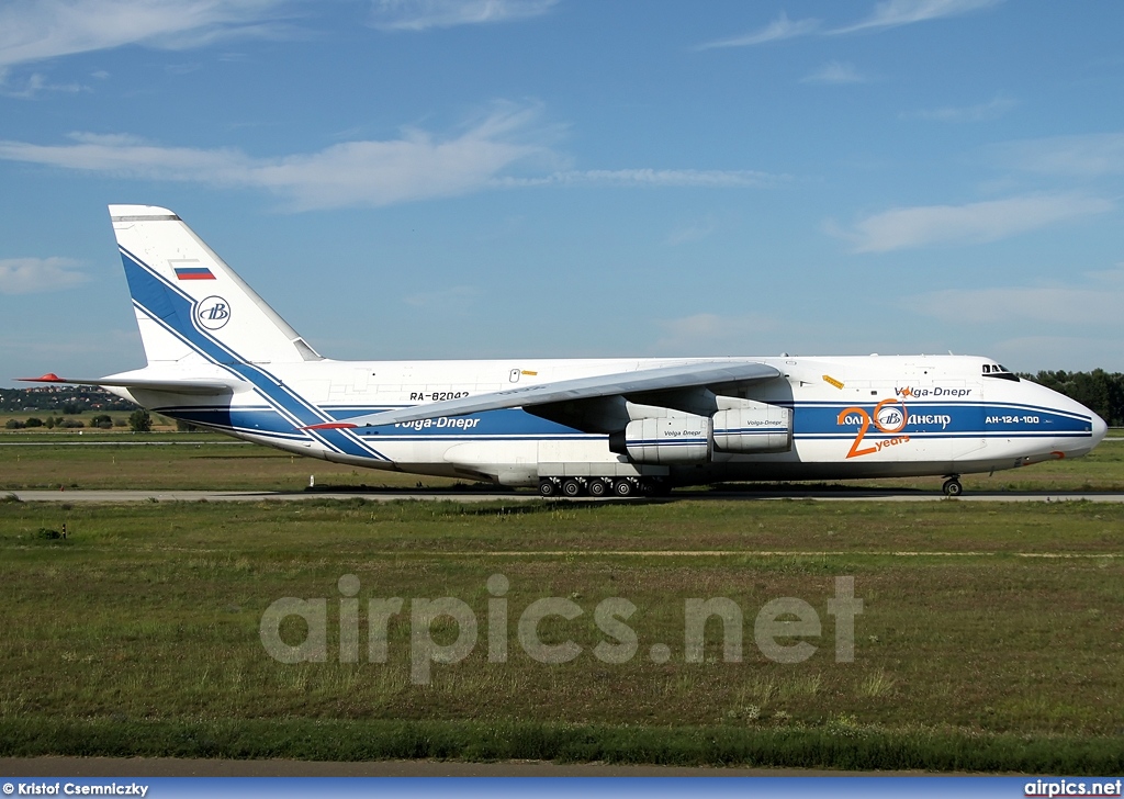 RA-82042, Antonov An-124-100 Ruslan, Volga-Dnepr Airlines