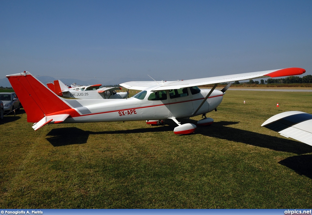 SX-APE, Cessna 172P Skyhawk, Private