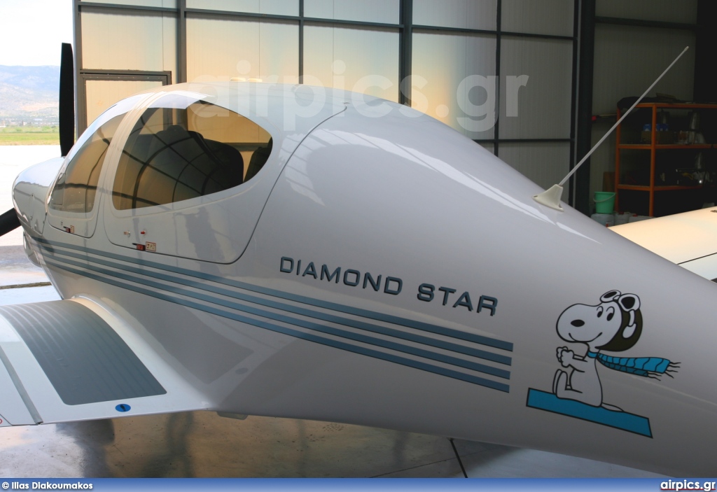 SX-AZB, Diamond DA40 Diamond Star, Private