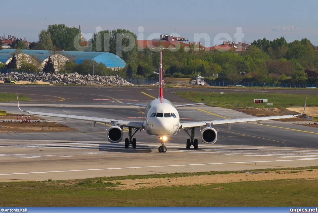 TC-JSJ, Airbus A321-200, Turkish Airlines