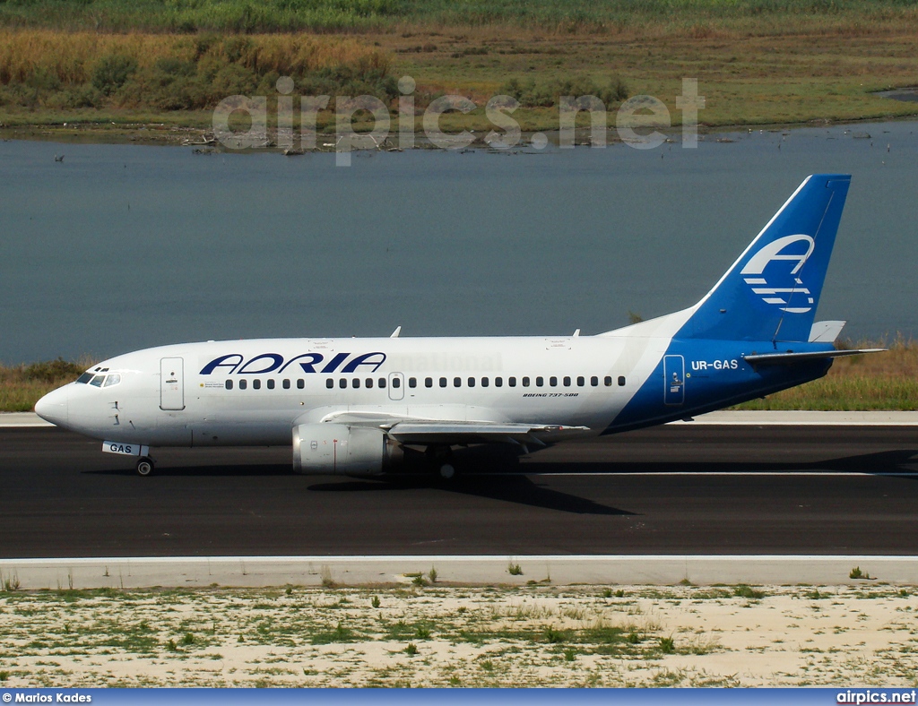 UR-GAS, Boeing 737-500, Adria Airways