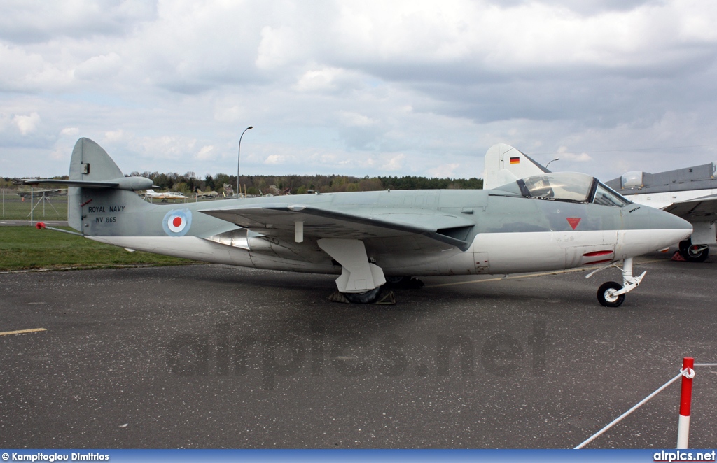 WV865, Hawker Sea Hawk FGA.6, Royal Navy - Fleet Air Arm
