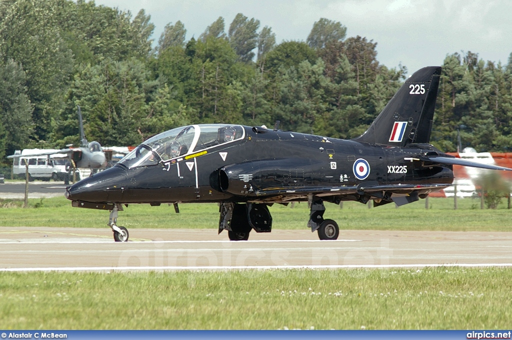 XX225, British Aerospace (Hawker Siddeley) Hawk T.1, Royal Navy - Fleet Air Arm