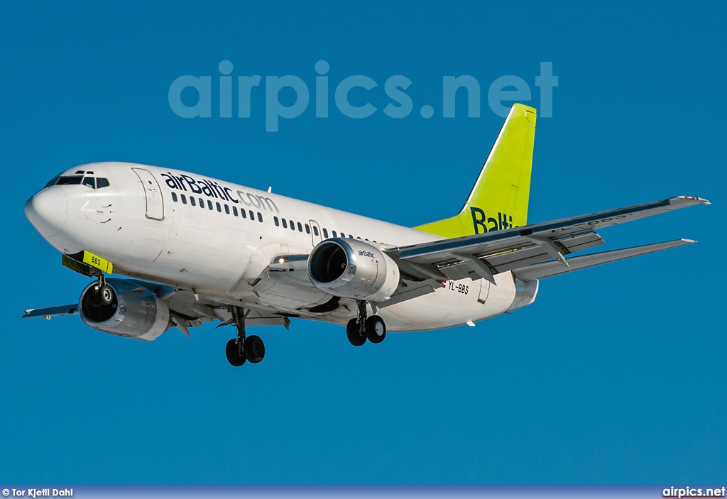 YL-BBS, Boeing 737-300, Air Baltic