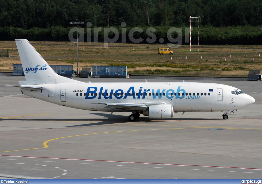 YR-BAC, Boeing 737-300, Blue Air