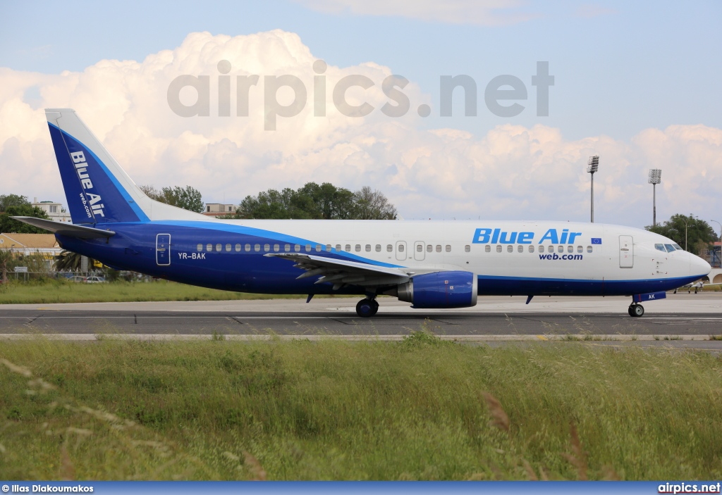 YR-BAK, Boeing 737-400, Blue Air