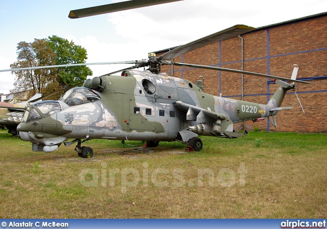 0220, Mil Mi-24D, Czech Air Force