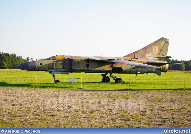 05, Mikoyan-Gurevich MiG-23MF, Ukrainian Air Force