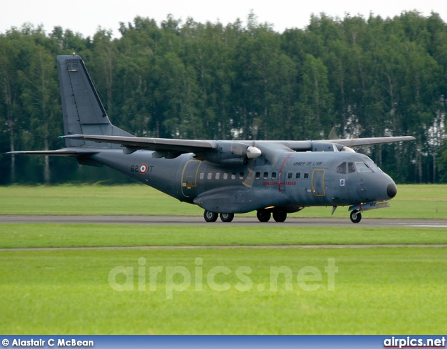 165, Casa C-235-220M, French Air Force