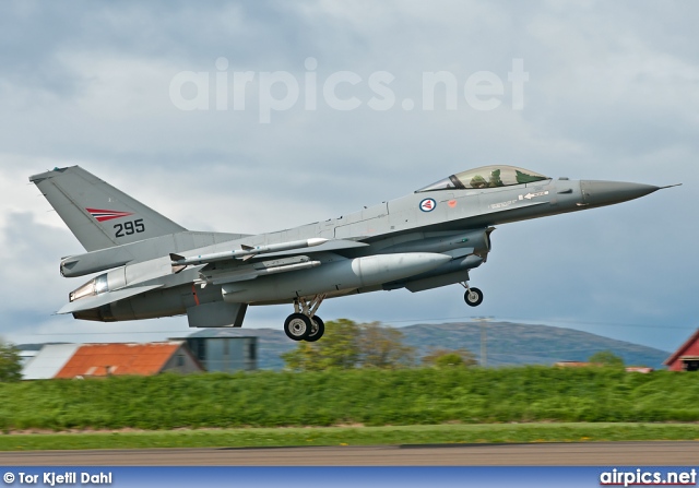 295, Lockheed F-16A CF Fighting Falcon, Royal Norwegian Air Force