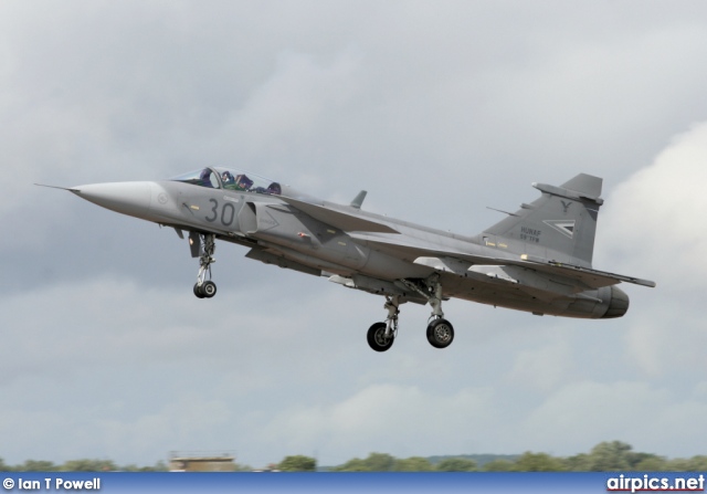 30, Saab JAS 39C Gripen, Hungarian Air Force