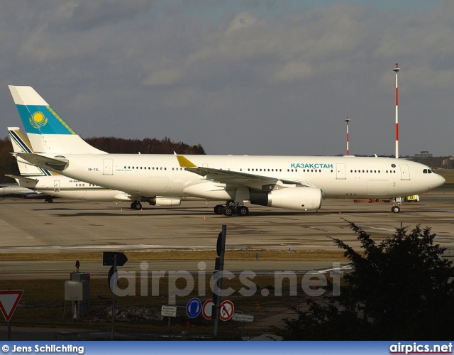 3B-TSL, Airbus A330-200, Government of Kazakhstan