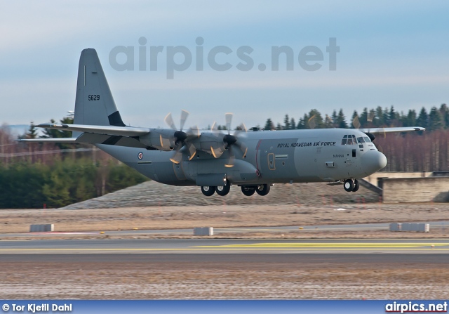 5629, Lockheed C-130J-30 Hercules, Royal Norwegian Air Force