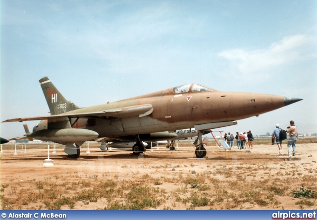 57-5803, Republic F-105B Thundrchief, United States Air Force