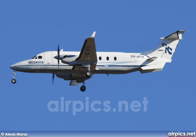 9H-AFH, Beechcraft 1900-D, Medavia