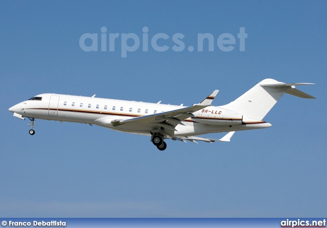 9H-LLC, Bombardier Global Express, Carre Aviation