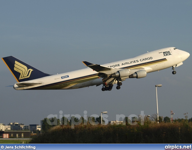 9V-SFG, Boeing 747-400F(SCD), Singapore Airlines