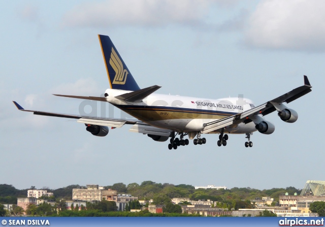 9V-SFJ, Boeing 747-400F(SCD), Singapore Airlines Cargo