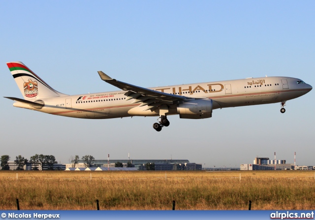 A6-AFB, Airbus A330-300, Etihad Airways