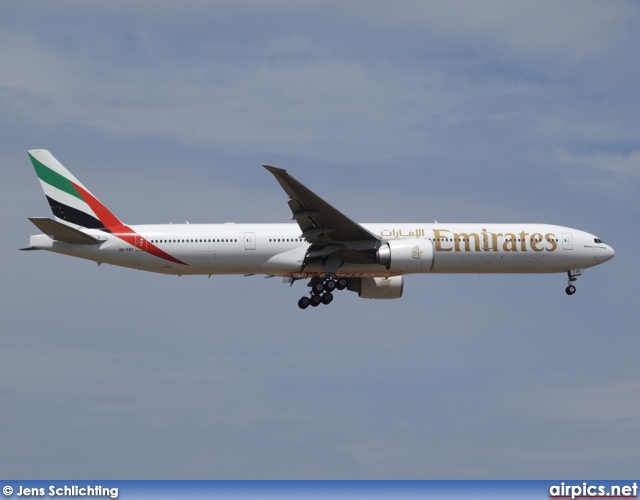 A6-EBY, Boeing 777-300ER, Emirates