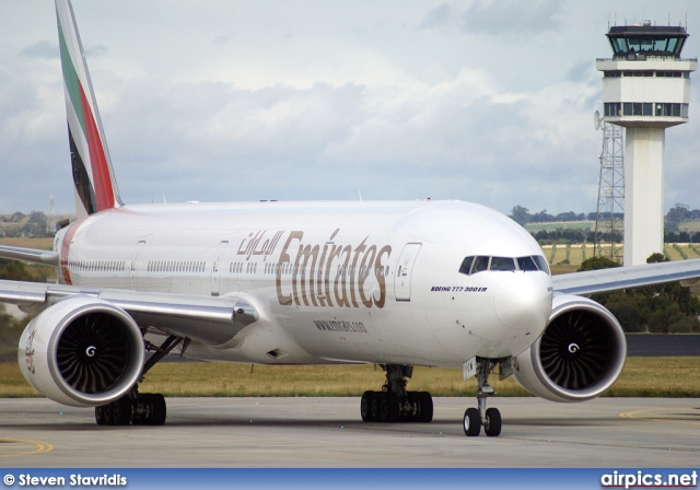 A6-ECN, Boeing 777-300ER, Emirates