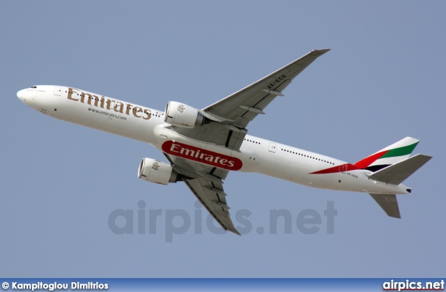 A6-ECQ, Boeing 777-300, Emirates