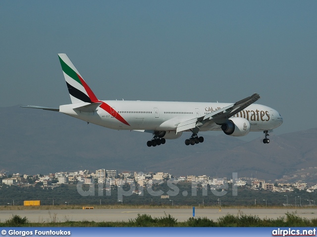 A6-ECT, Boeing 777-300ER, Emirates