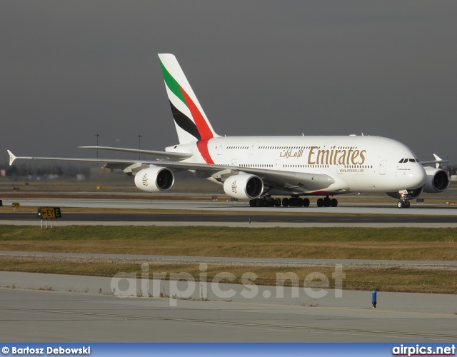 A6-EDM, Airbus A380-800, Emirates