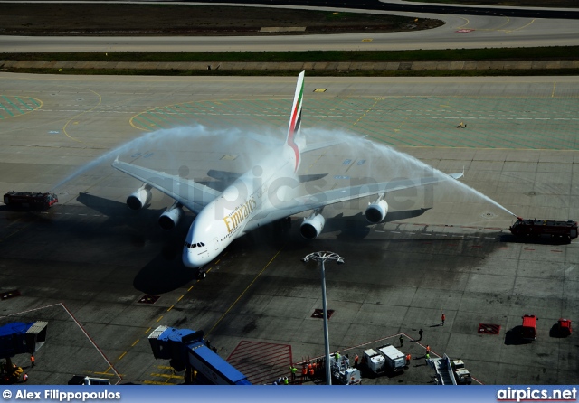 A6-EDS, Airbus A380-800, Emirates