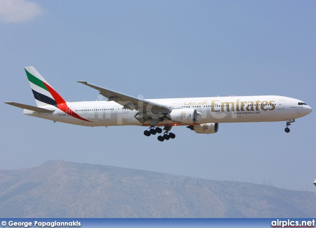 A6-EMO, Boeing 777-300, Emirates
