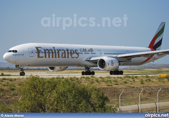 A6-EMT, Boeing 777-300, Emirates