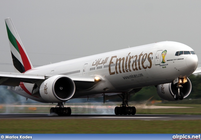 A6-ENE, Boeing 777-300ER, Emirates