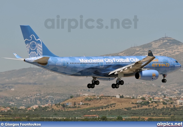 A6-EYE, Airbus A330-200, Etihad Airways