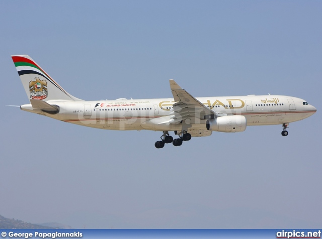 A6-EYL, Airbus A330-200, Etihad Airways