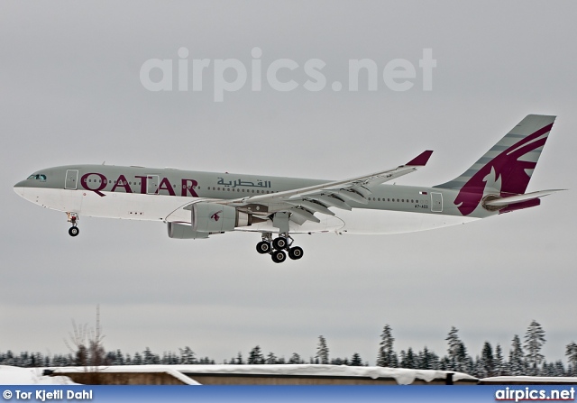 A7-ACG, Airbus A330-200, Qatar Airways