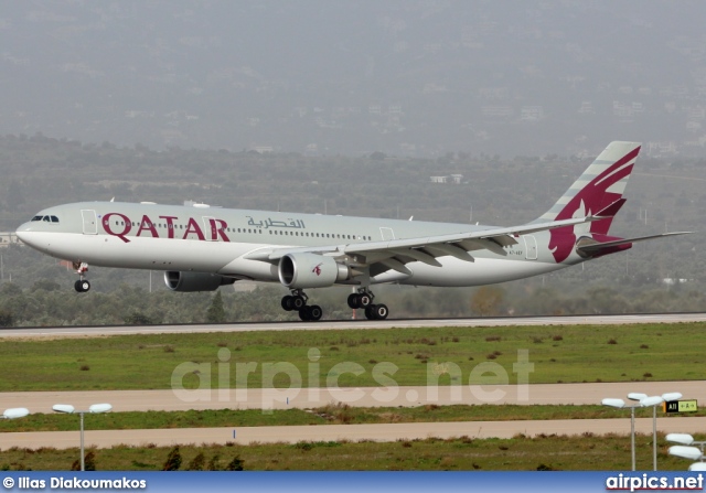 A7-AEF, Airbus A330-300, Qatar Airways