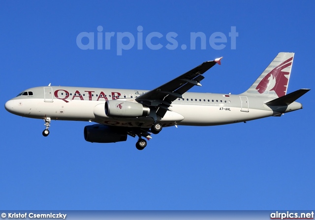 A7-AHL, Airbus A320-200, Qatar Airways