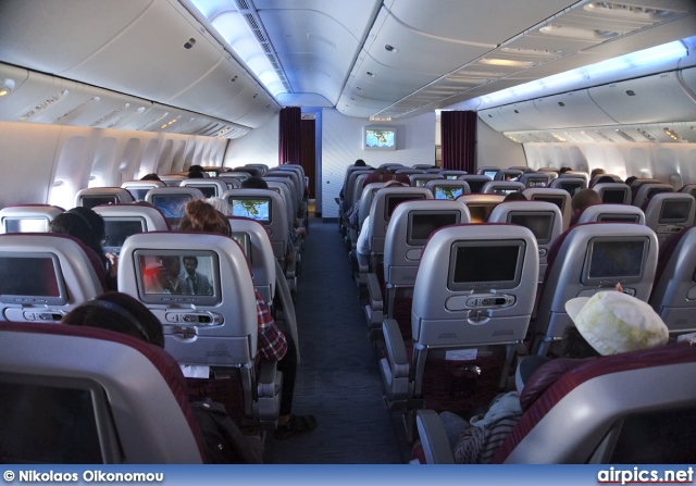 A7-BAW, Boeing 777-300ER, Qatar Airways