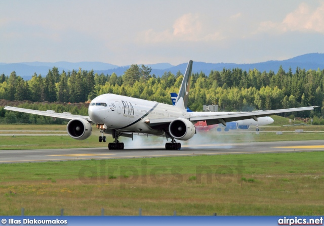 AP-BGJ, Boeing 777-200ER, Pakistan International Airlines (PIA)