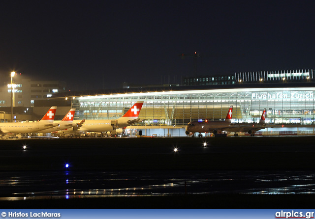 Airbus A320-200, Swiss International Air Lines