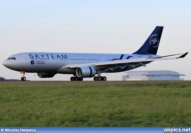 B-6528, Airbus A330-200, China Southern Airlines