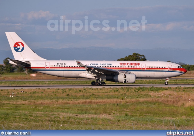 B-6537, Airbus A330-200, China Eastern