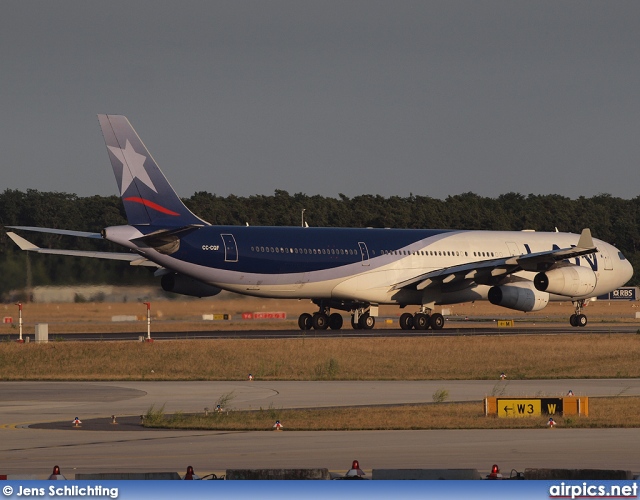 CC-CQF, Airbus A340-300, Lan Airline