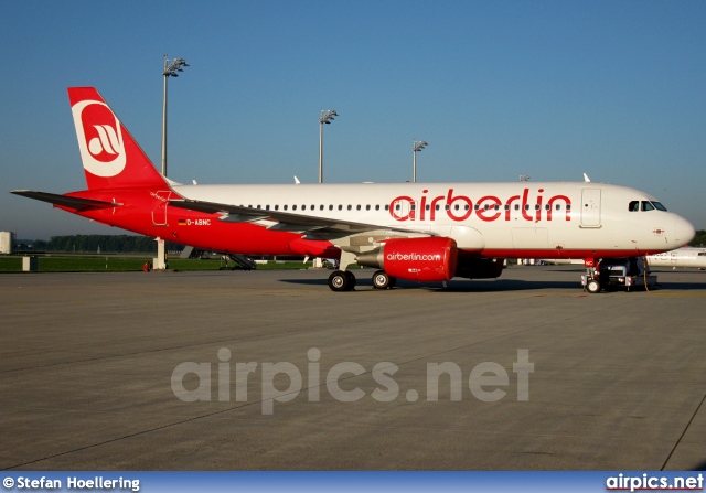 D-ABNC, Airbus A320-200, Air Berlin