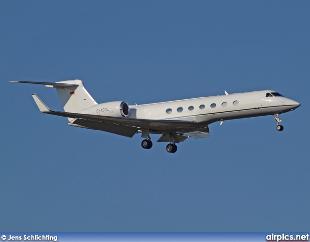 D-ADCL, Gulfstream G550, Untitled