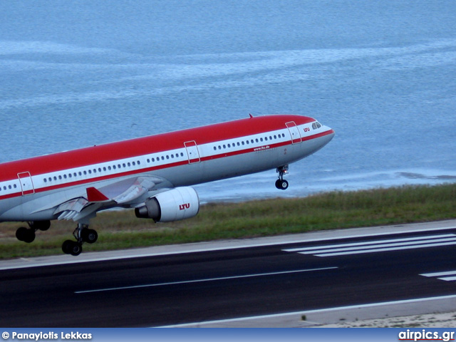 D-AERK, Airbus A330-300, LTU International Airways